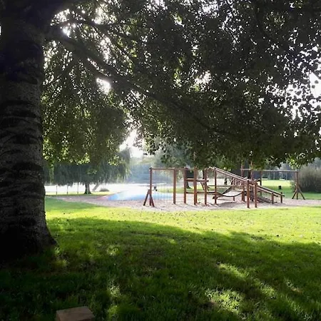 Forest Vacation -fenced Garden- Ewijk